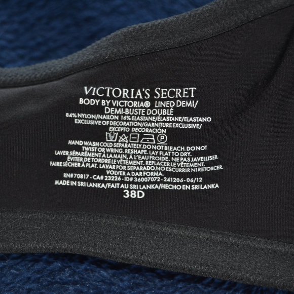 Victoria' Secret Body by VS 38D full coverage black lined demi bra EUC - Picture 9 of 10